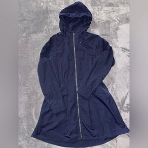 Lululemon Women’s Pack & Glyde Hooded Jacket‎ Windbreaker Navy Blue Size 4